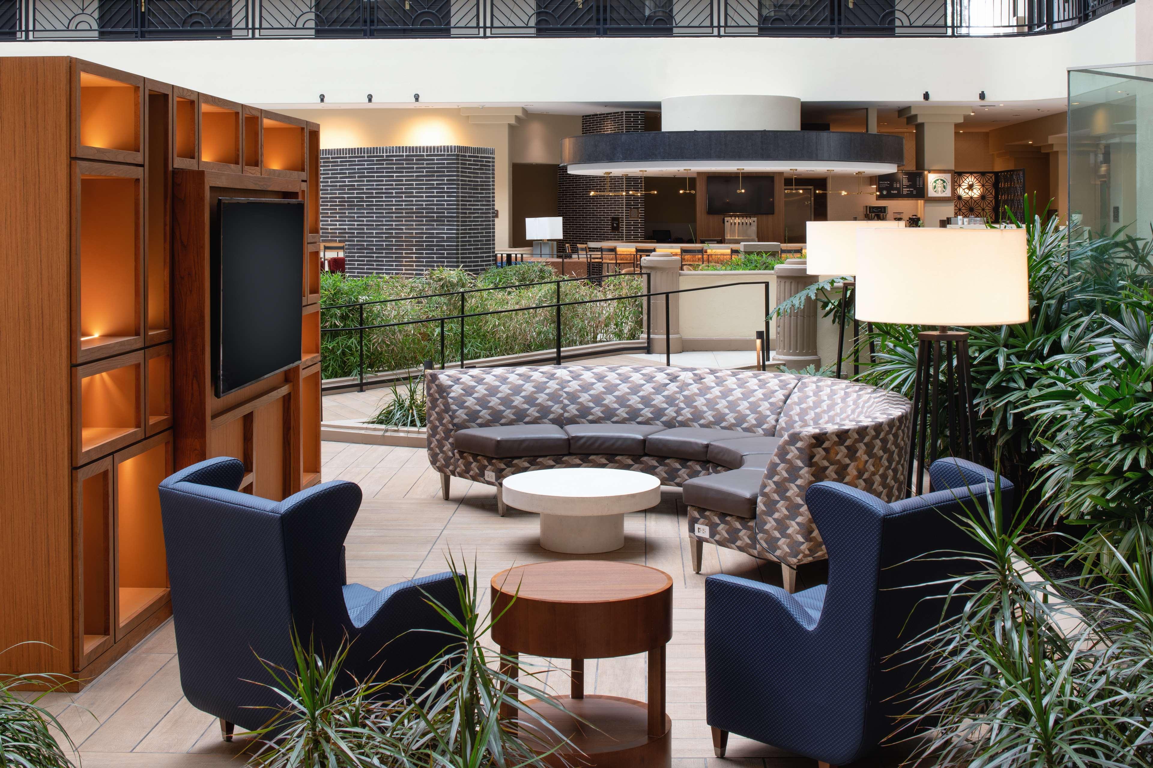 Embassy Suites San Francisco Airport - South San Francisco Exterior photo