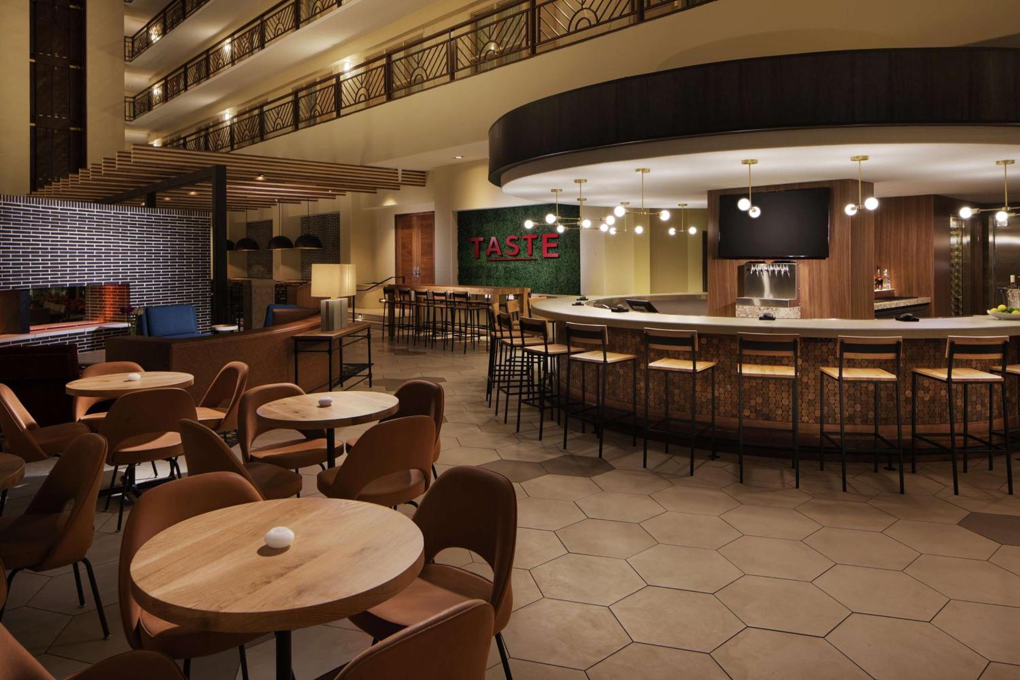 Embassy Suites San Francisco Airport - South San Francisco Exterior photo