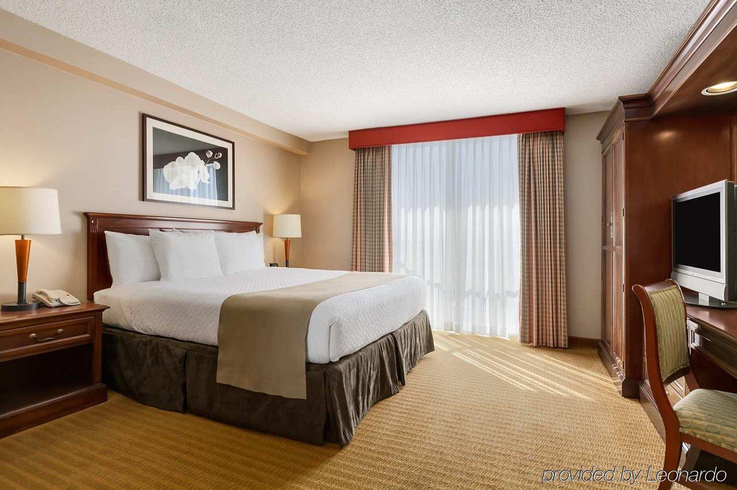 Embassy Suites San Francisco Airport - South San Francisco Exterior photo
