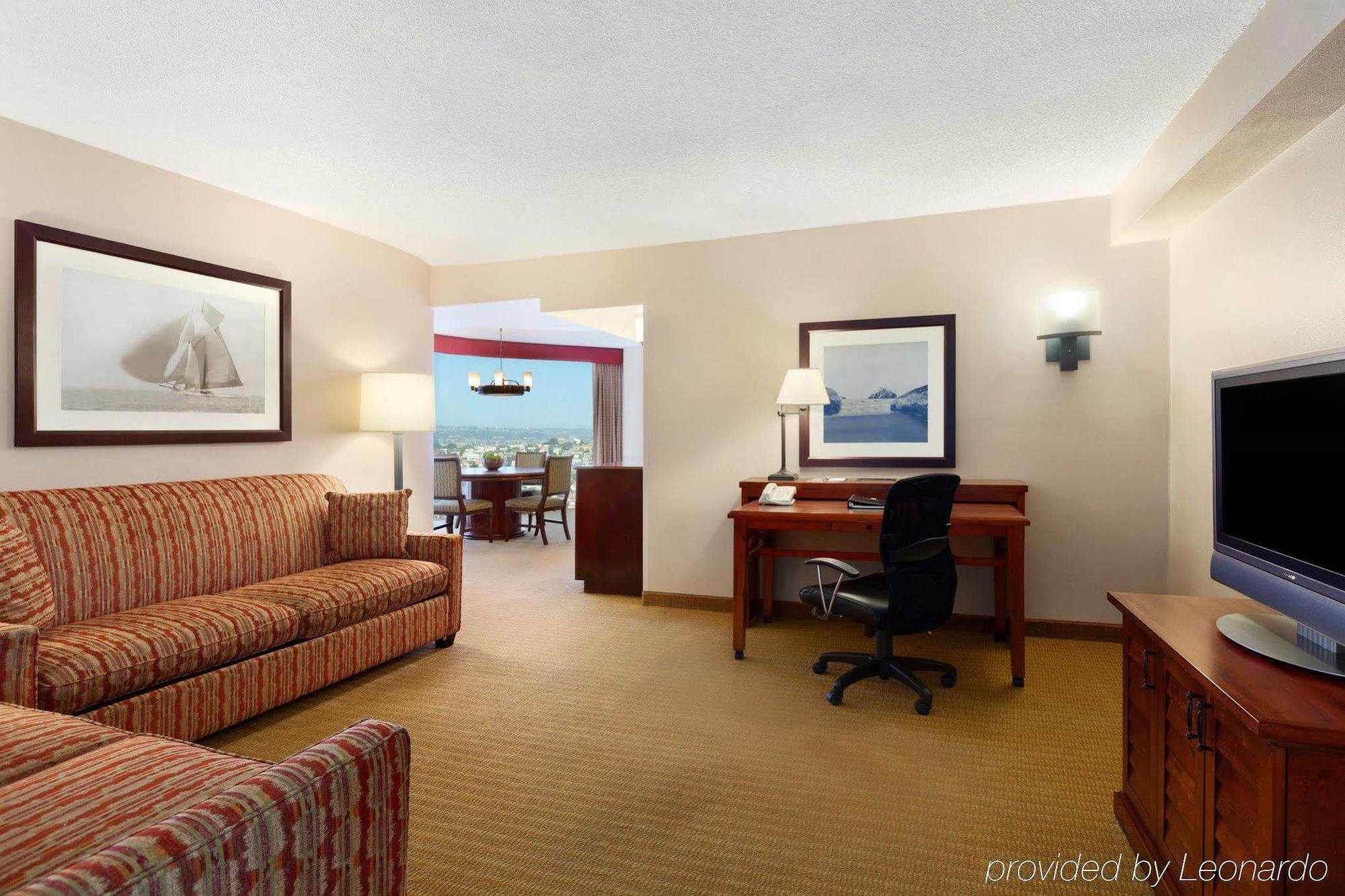 Embassy Suites San Francisco Airport - South San Francisco Exterior photo